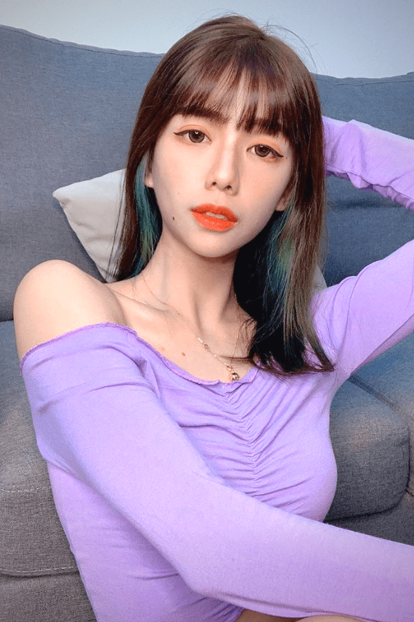 推介: Angelia Wee